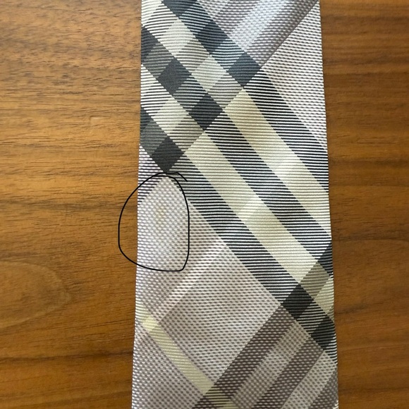 Burberry Plaid Tie - Picture 7 of 7